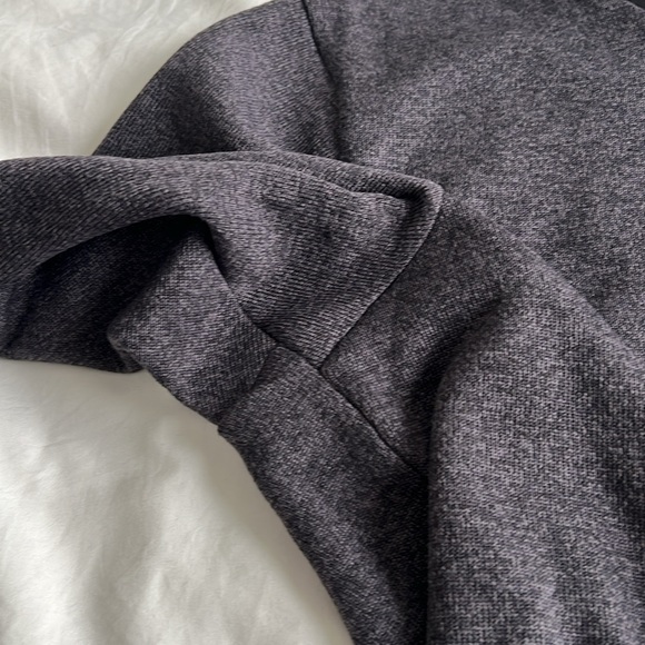 Arc’teryx Grey Fleece Sweater small - Picture 4 of 6